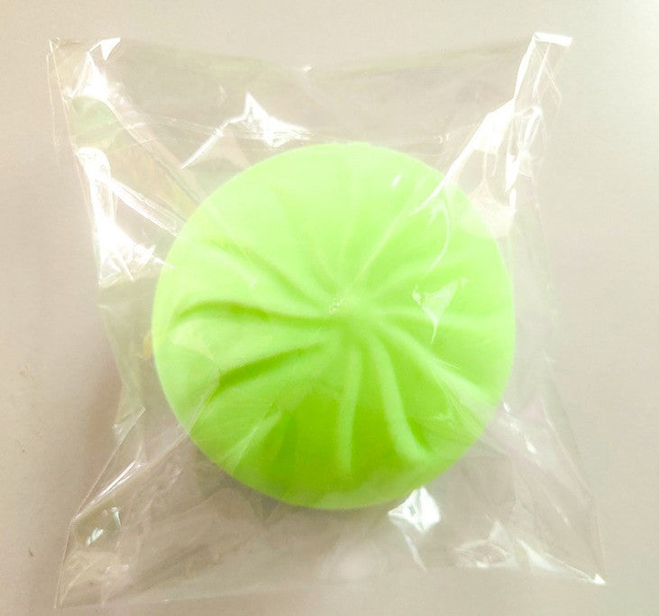 Realistic Steamed Bun Squishy Toy – Soft & Satisfying Bao Fidget