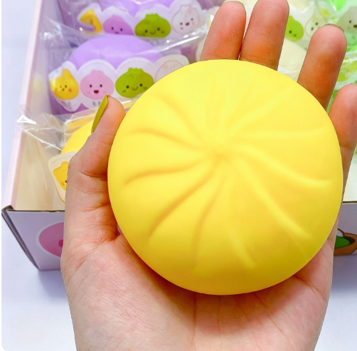 Realistic Steamed Bun Squishy Toy – Soft & Satisfying Bao Fidget